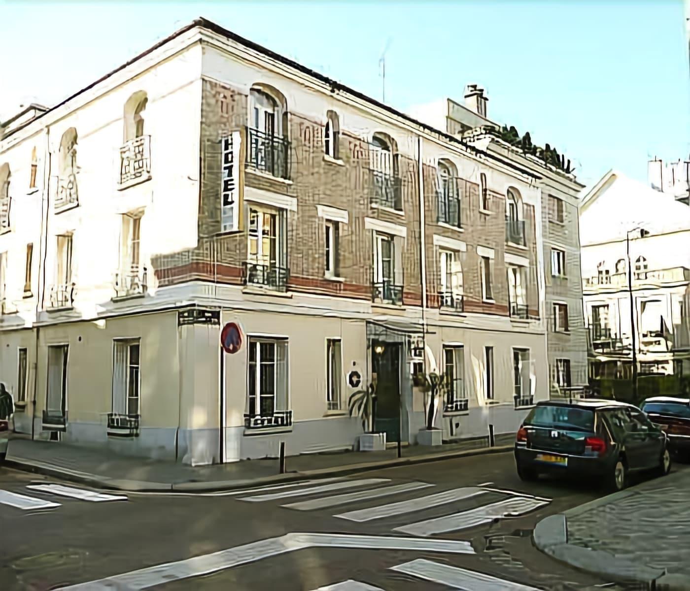 Hotel Le Saint Louis 2*