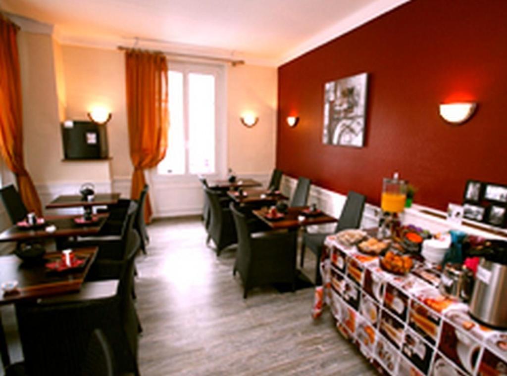 Hotel Le Saint Louis 2*